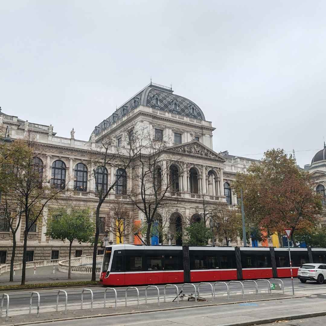 Wstęp do systemu edukacyjnego w Austrii Wstęp do systemu edukacyjnego w Austrii