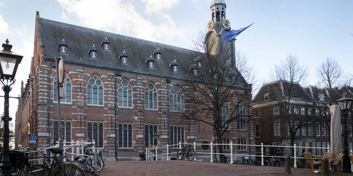 Leiden University - Uniwersytet w Lejdzie - budynek